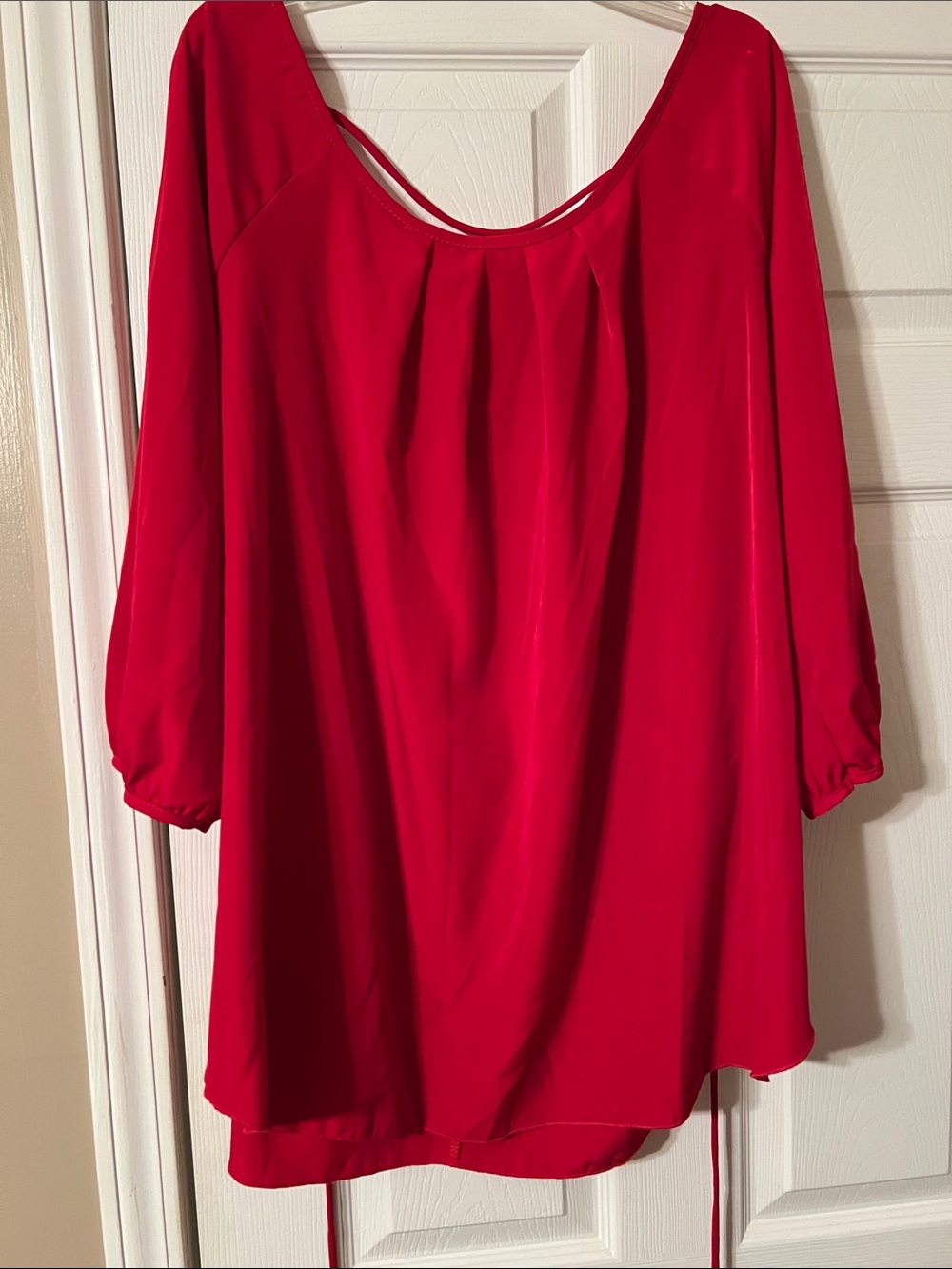 Wet Seal Red Flowing Scoop-Neck Tunic